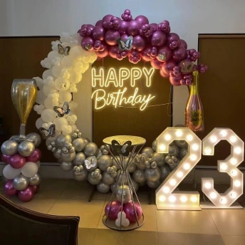 Millionaire balloon decoration